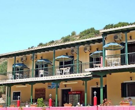 Marathes Studios Áyios Nikítas Exterior foto