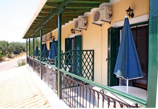 Marathes Studios Áyios Nikítas Exterior foto